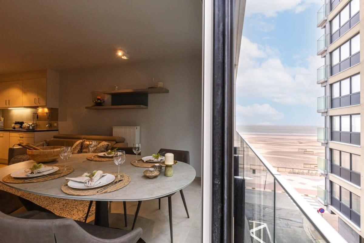 Huswell - Comfortable 2 Bedroom Apartment With Sea-View Knokke-Heist Zewnętrze zdjęcie